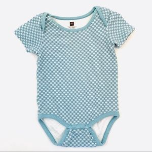 Tea Collection Sz 3-6M Onesie